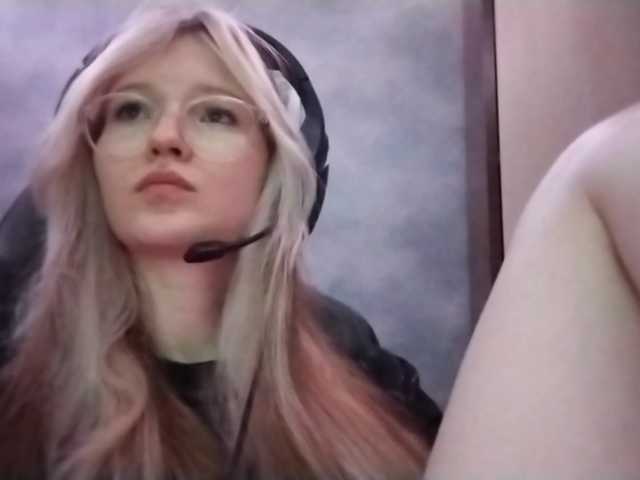 AmieFilipovic live cam on BongaCams