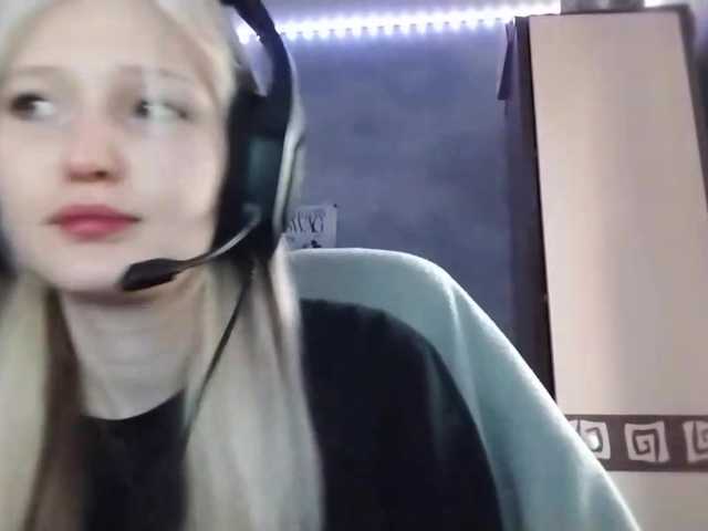 AmieFilipovic live cam on BongaCams