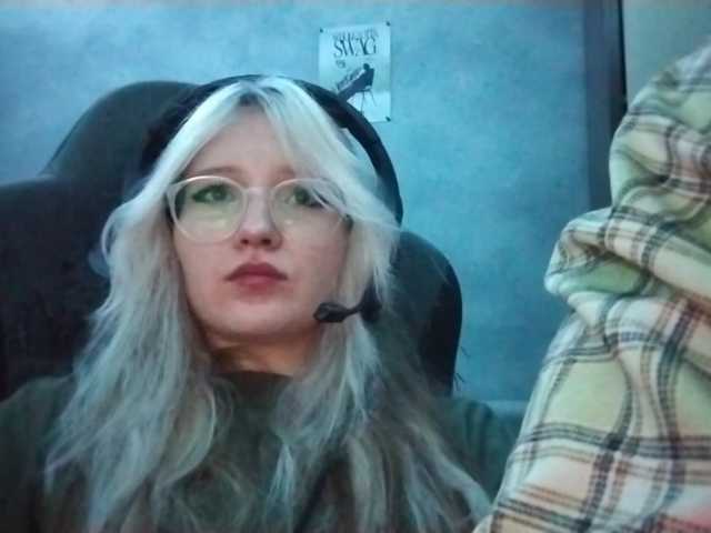 AmieFilipovic live cam on BongaCams