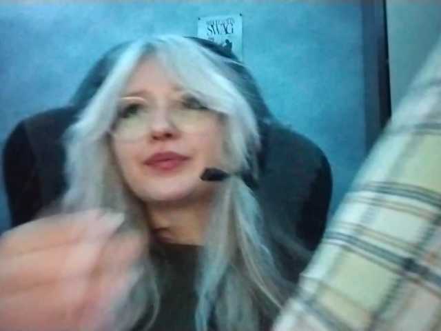 AmieFilipovic live cam on BongaCams