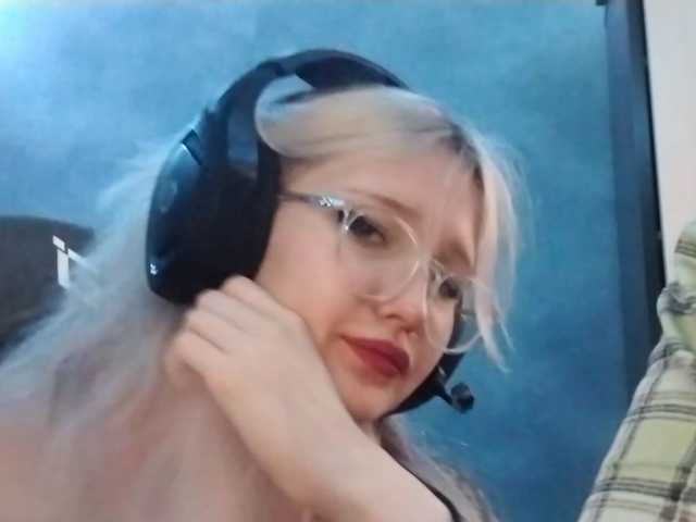 AmieFilipovic live cam on BongaCams