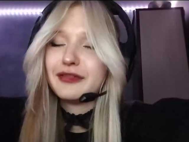 AmieFilipovic live cam on BongaCams