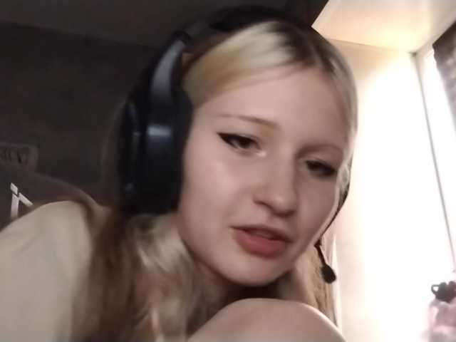 AmieFilipovic live cam on BongaCams