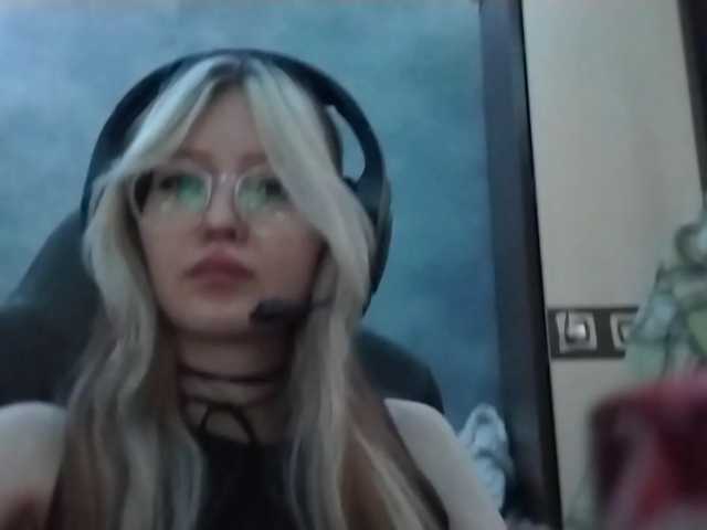AmieFilipovic live cam on BongaCams