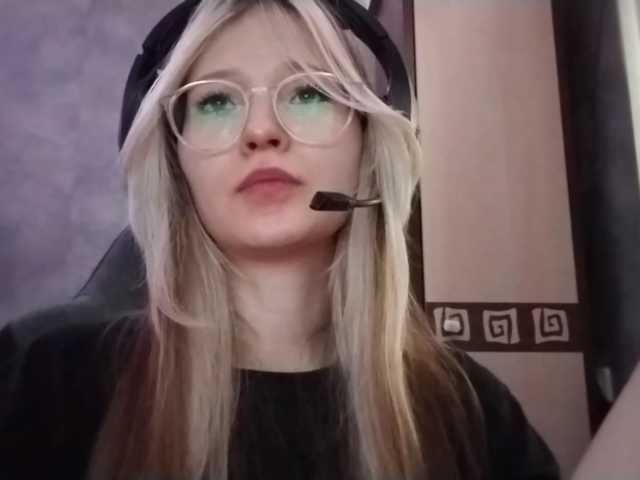 AmieFilipovic live cam on BongaCams