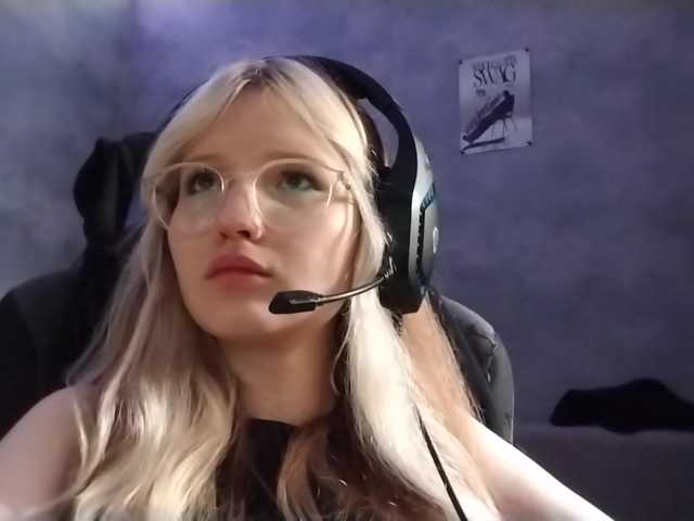 AmieFilipovic live cam on BongaCams
