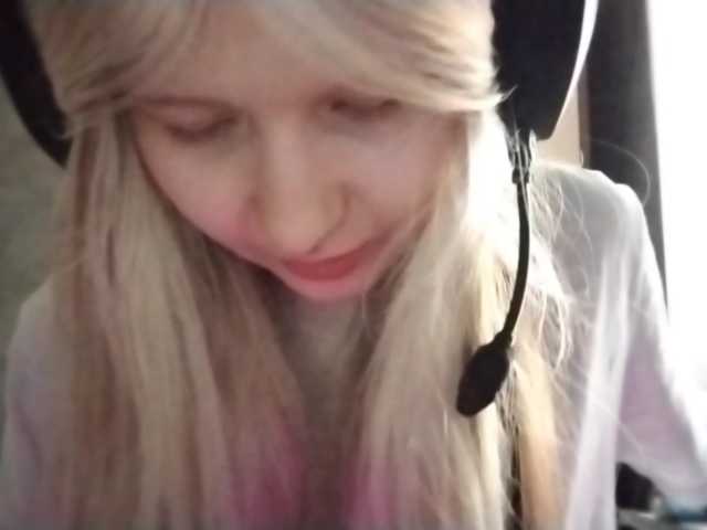 AmieFilipovic live cam on BongaCams