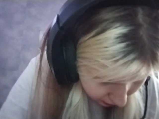 AmieFilipovic live cam on BongaCams