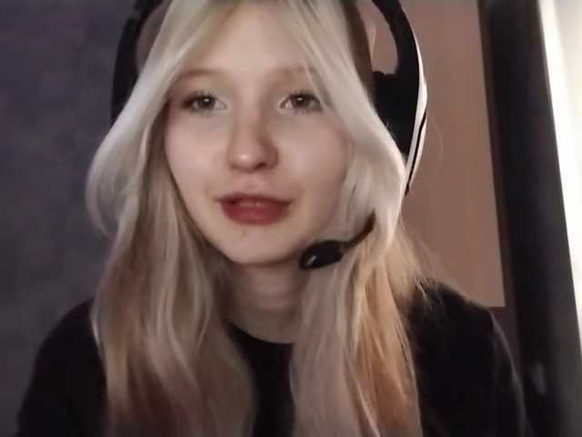 AmieFilipovic live cam on BongaCams