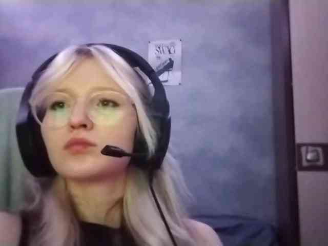 AmieFilipovic webcam