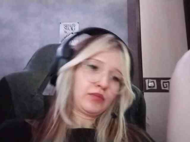 AmieFilipovic webcam