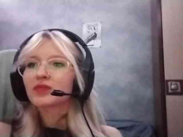 AmieFilipovic webcam