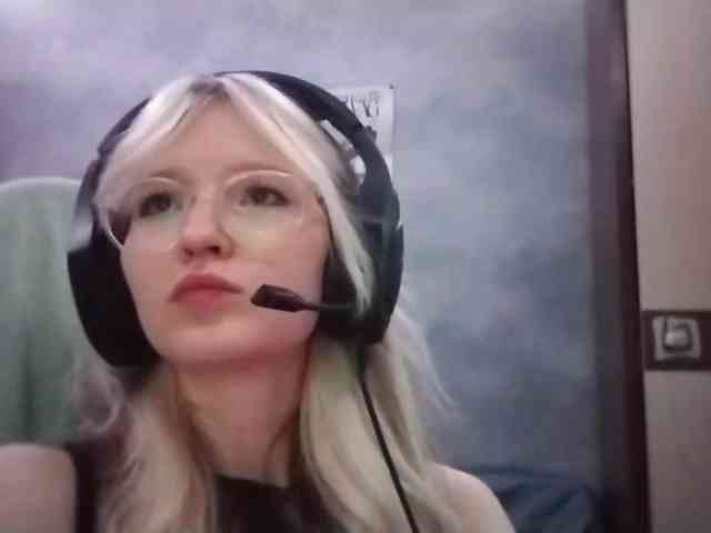 AmieFilipovic webcam