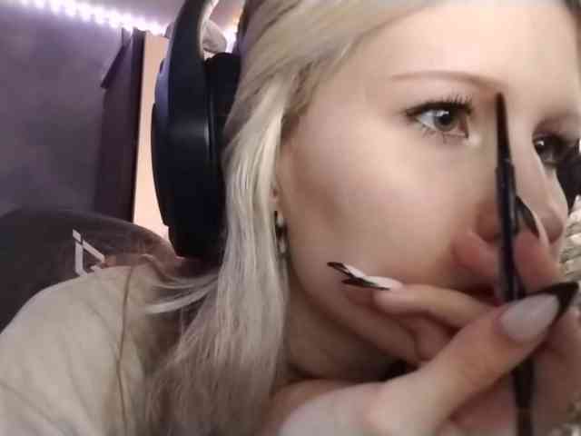 AmieFilipovic webcam