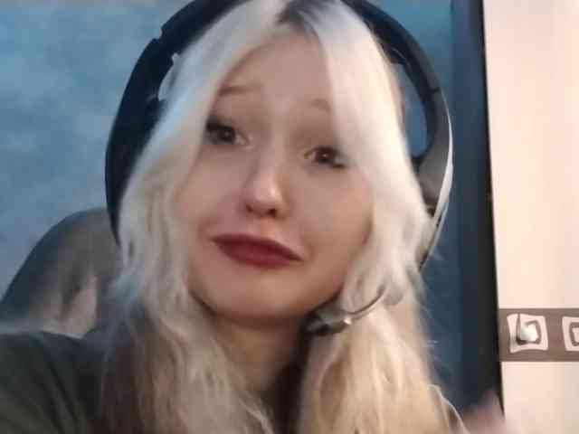 AmieFilipovic webcam