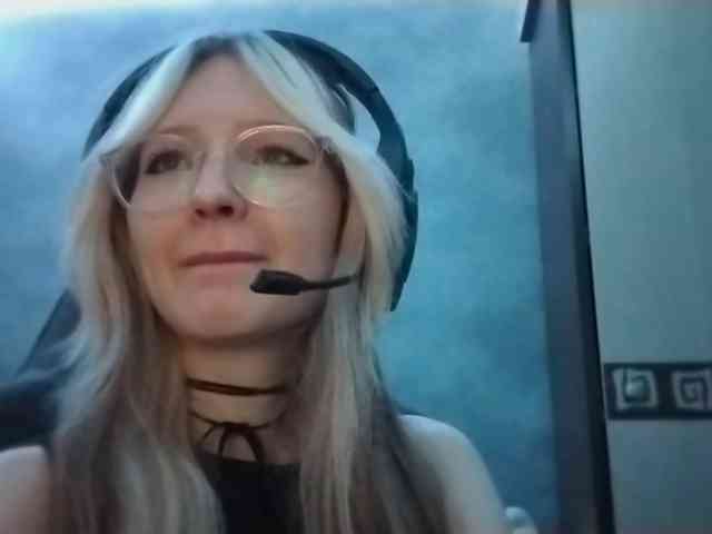 AmieFilipovic webcam