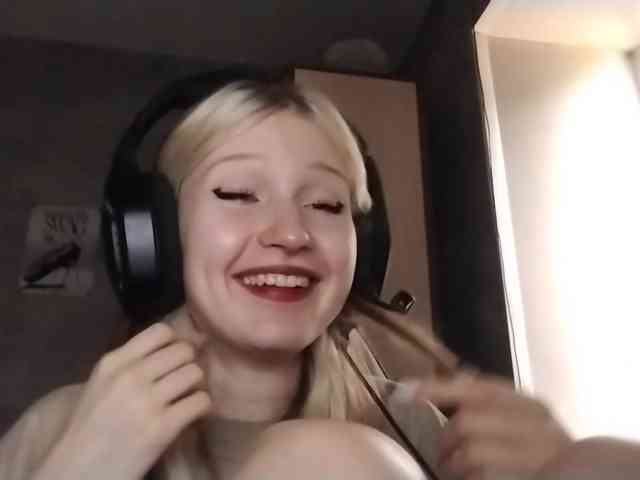 AmieFilipovic webcam