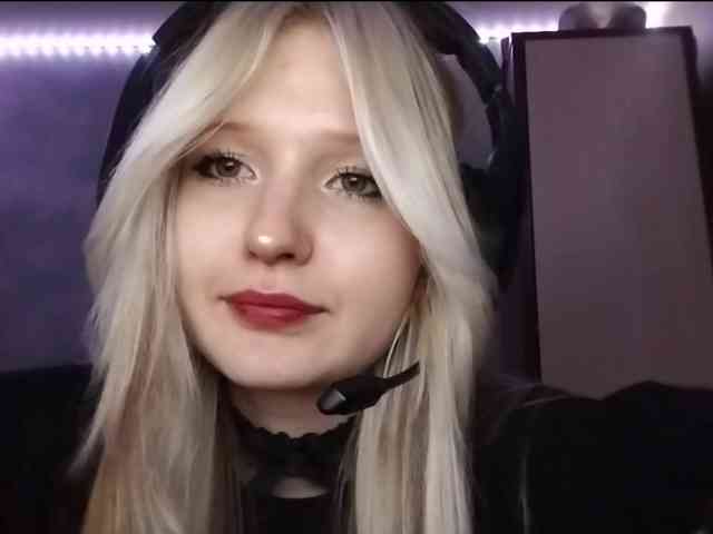 AmieFilipovic webcam