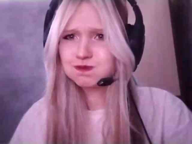 AmieFilipovic webcam