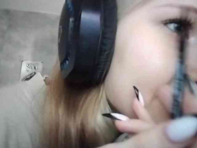 AmieFilipovic webcam