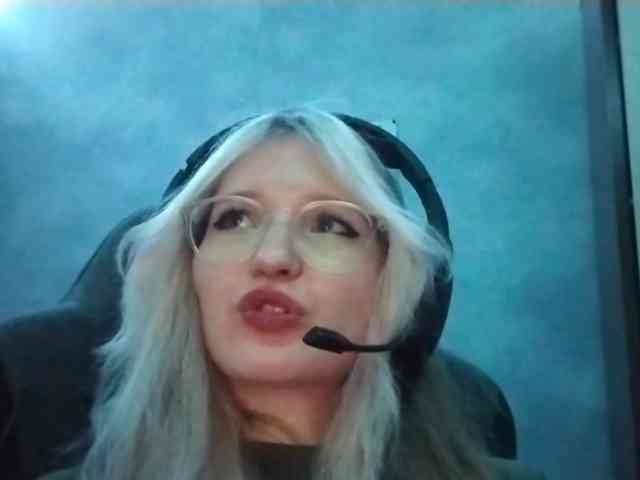AmieFilipovic webcam