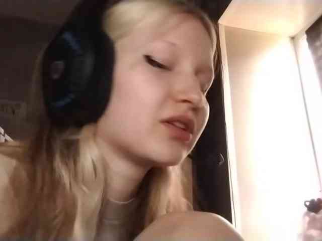 AmieFilipovic webcam