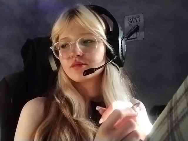 AmieFilipovic webcam