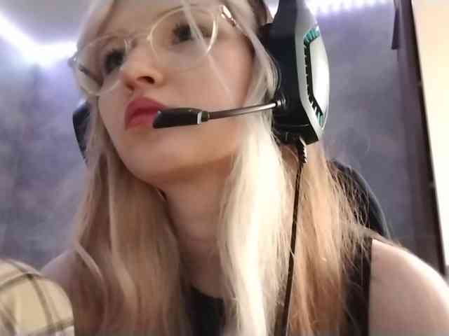 AmieFilipovic webcam