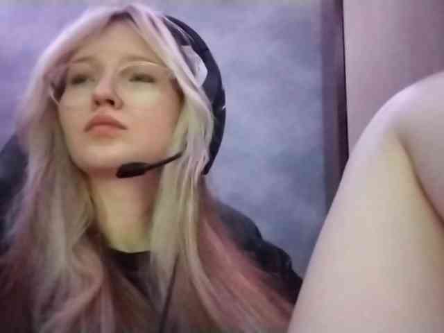 AmieFilipovic webcam