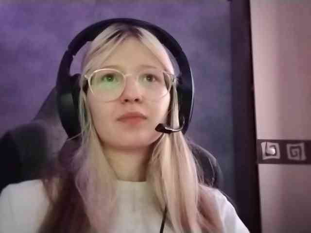 AmieFilipovic webcam