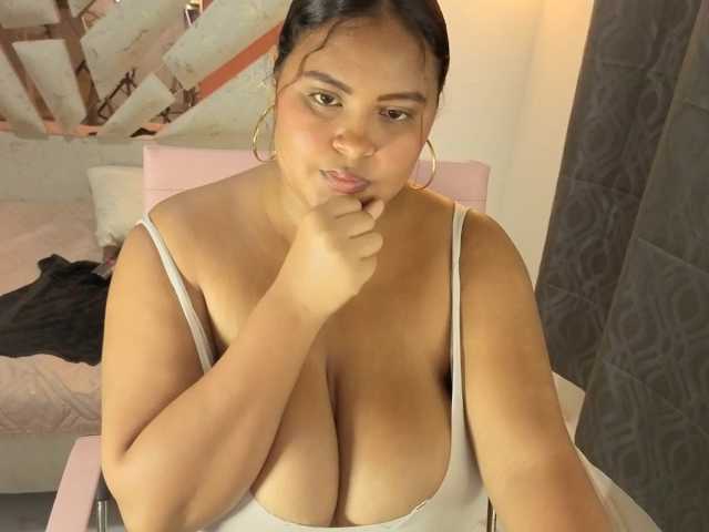 daiana-smith live cam on BongaCams