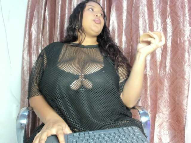 daiana-smith live cam on BongaCams