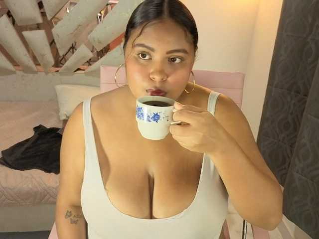 daiana-smith live cam on BongaCams