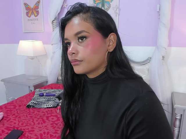 BrunetteExposito live cam on BongaCams
