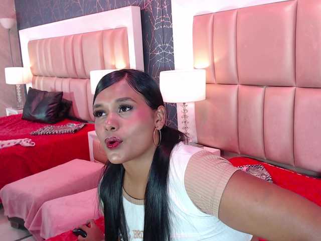 BrunetteExposito