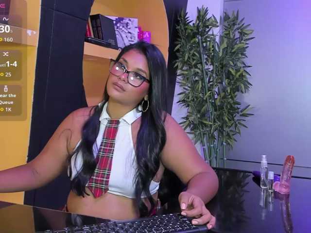 BrunetteExposito live cam on BongaCams