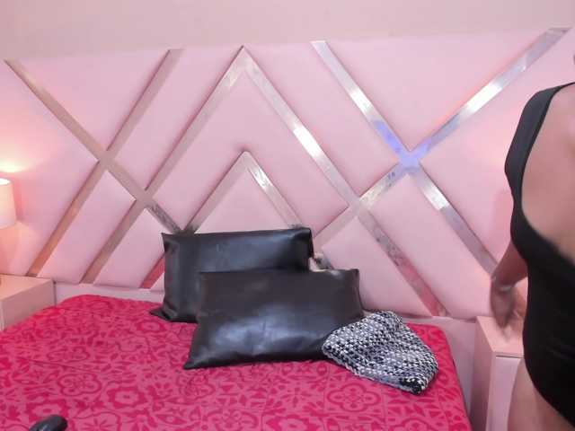 BrunetteExposito live cam on BongaCams