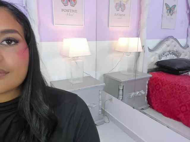 BrunetteExposito webcam
