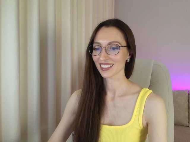 IceLady live cam preview