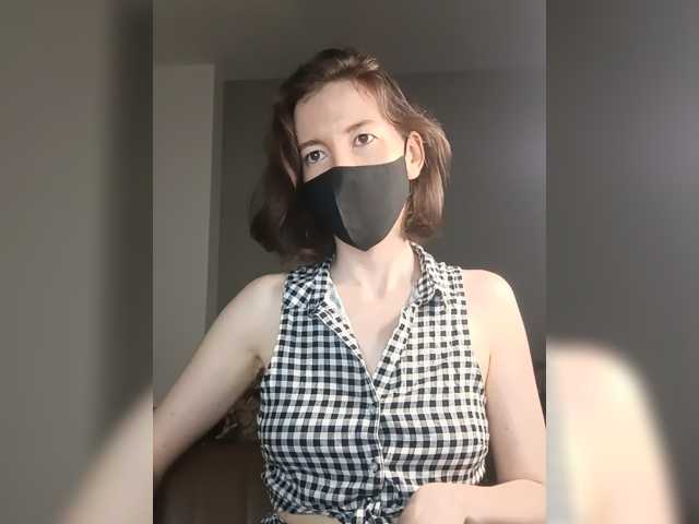 Lovelina live cam on BongaCams