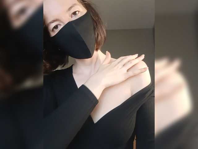Lovelina live cam on BongaCams
