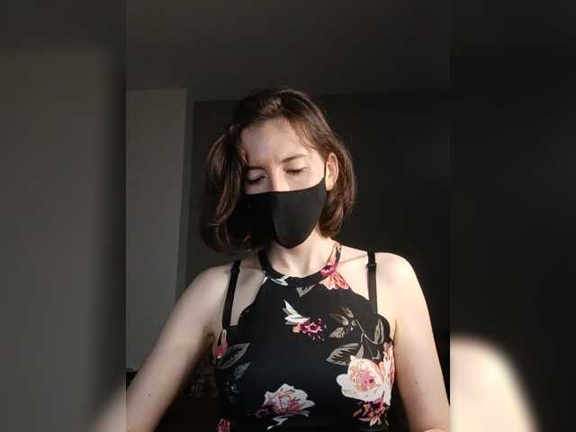 Lovelina live cam on BongaCams