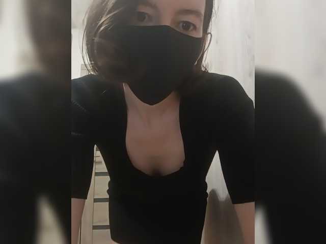 Lovelina live cam on BongaCams