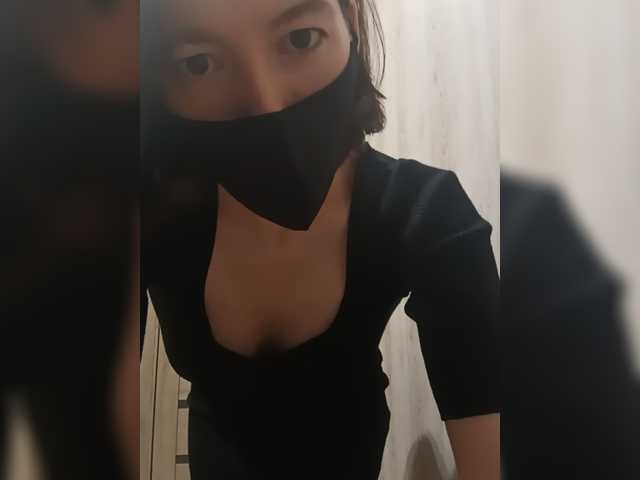 Lovelina live cam on BongaCams