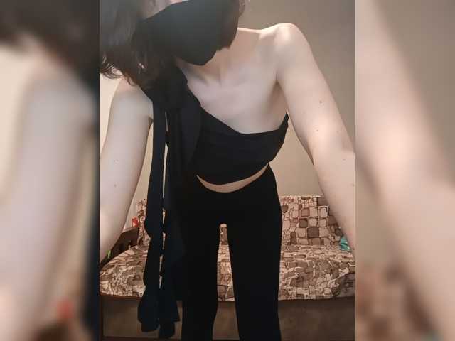 Lovelina live cam on BongaCams