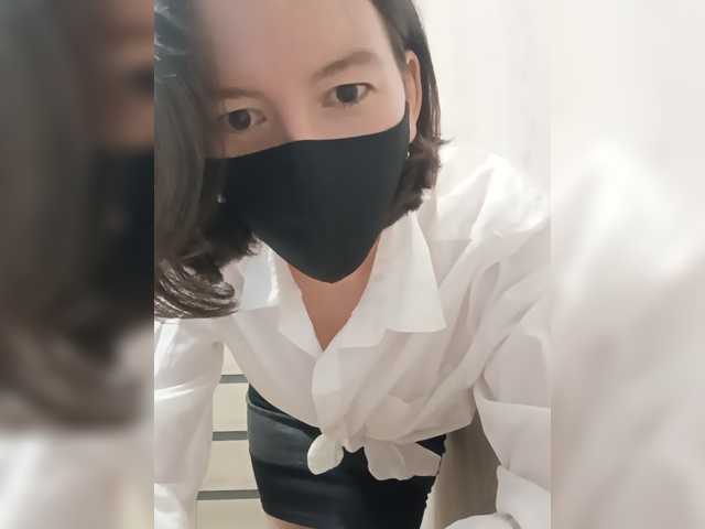 Lovelina live cam on BongaCams
