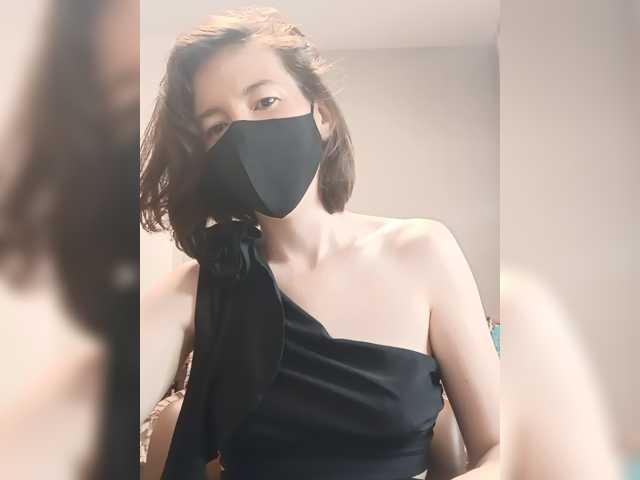 Lovelina live cam on BongaCams