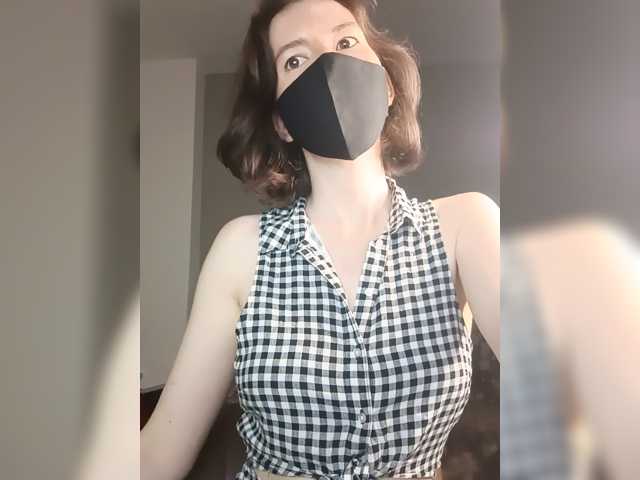 Lovelina live cam on BongaCams