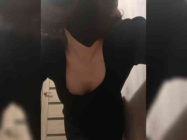 Lovelina webcam