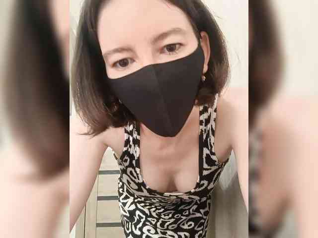 Lovelina webcam